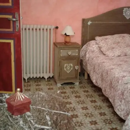 La Maison De Josepha Гостевой дом