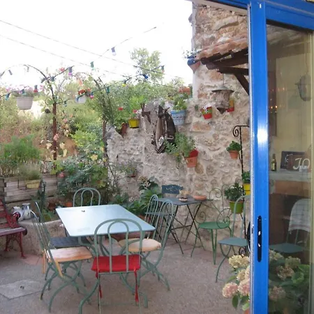 La Maison De Josepha Гостевой дом