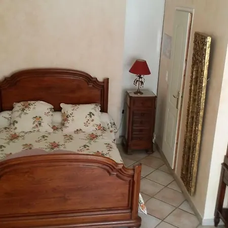 La Maison De Josepha Гостевой дом 3*